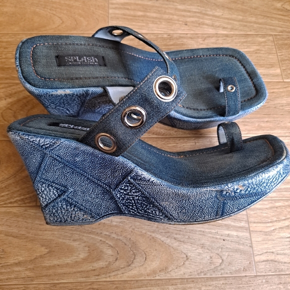 Wedges - Picture 4 of 5